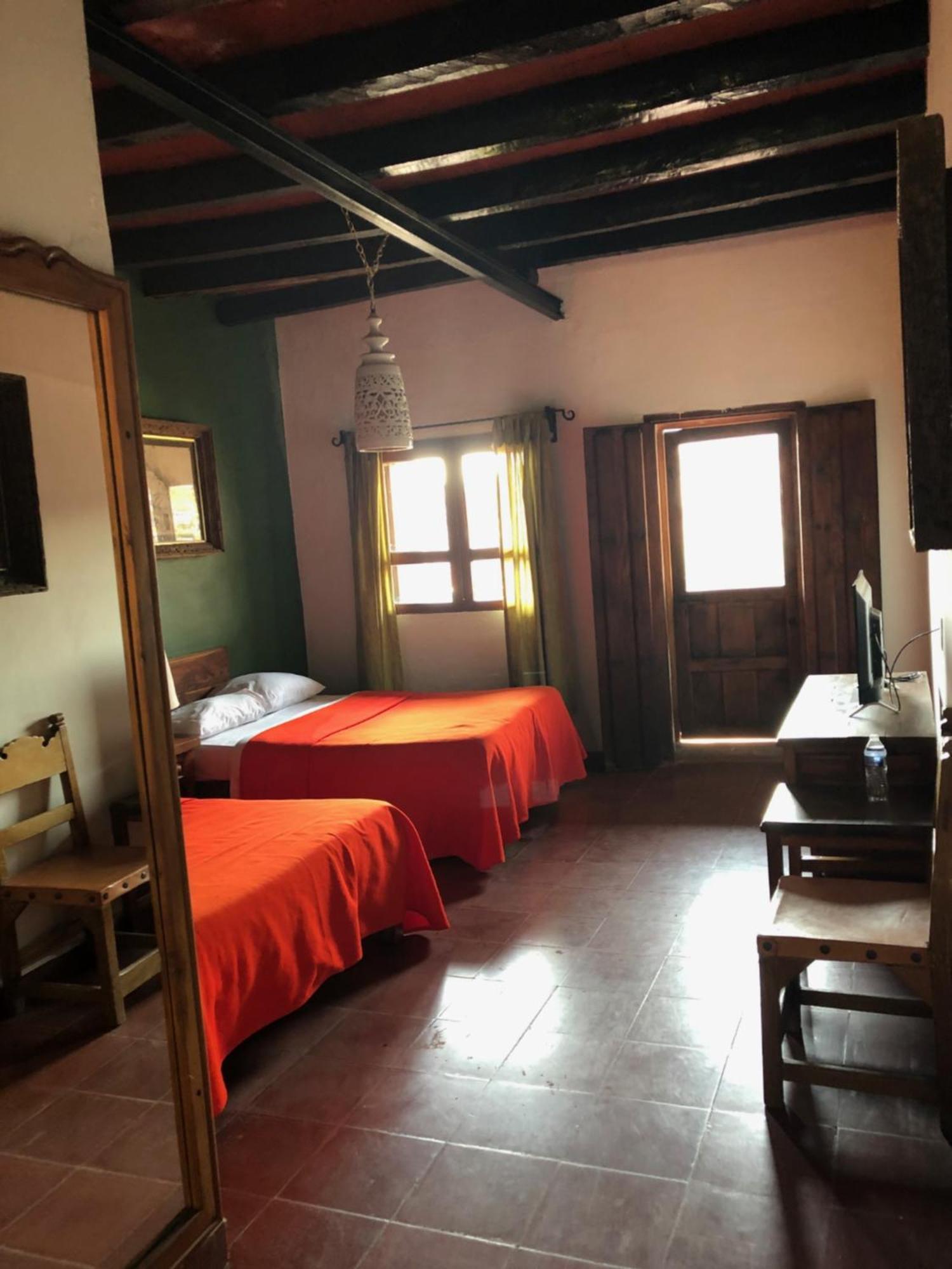 Posada De La Mision, Hotel Museo Y Jardin Taxco de Alarcon Exterior photo